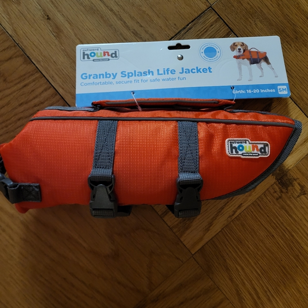 Outward Hound Dog Life Jacket NWT